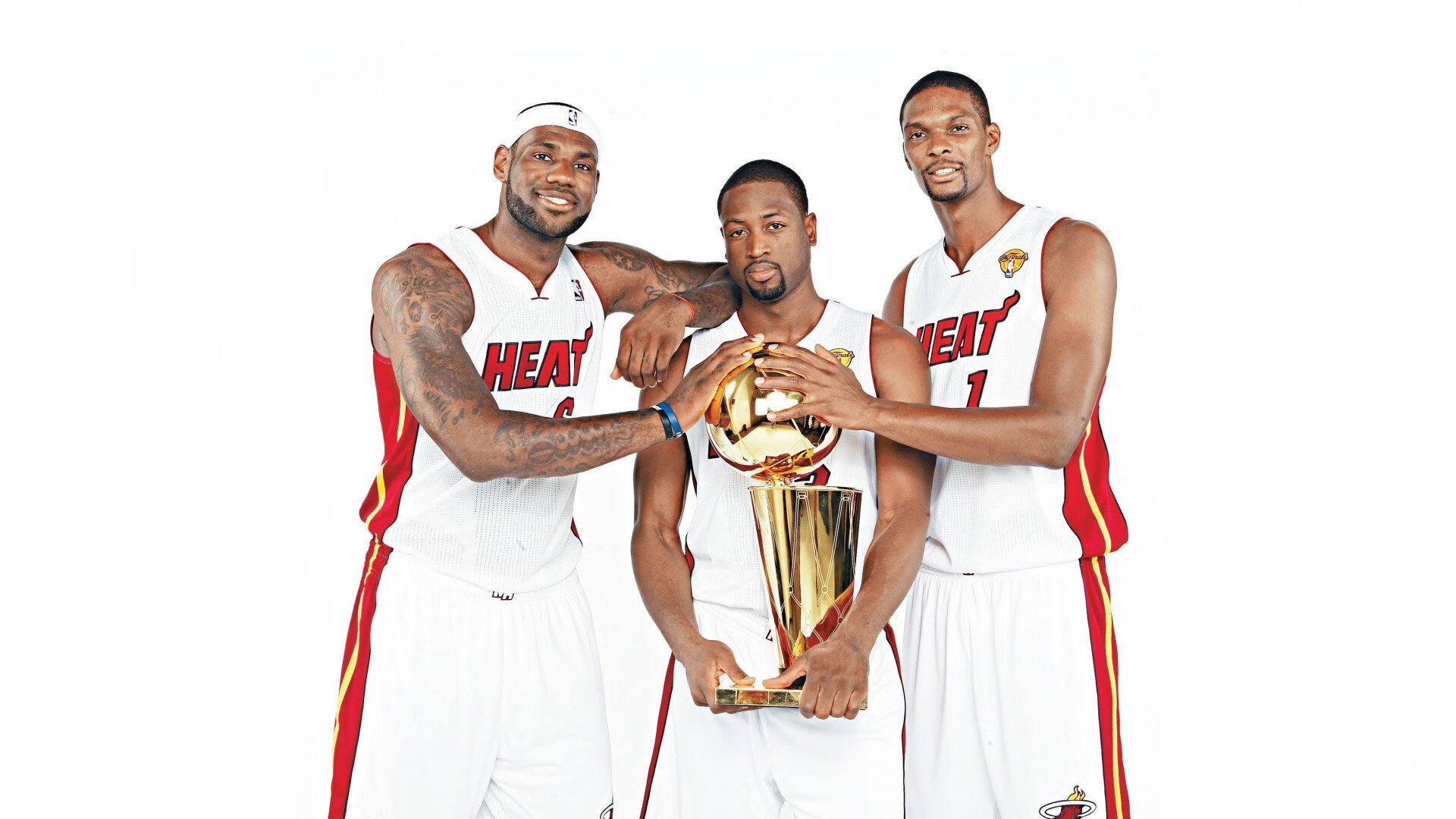 _勇士队三分雨持续，比赛胜利可期_，勇士队三分球纪录